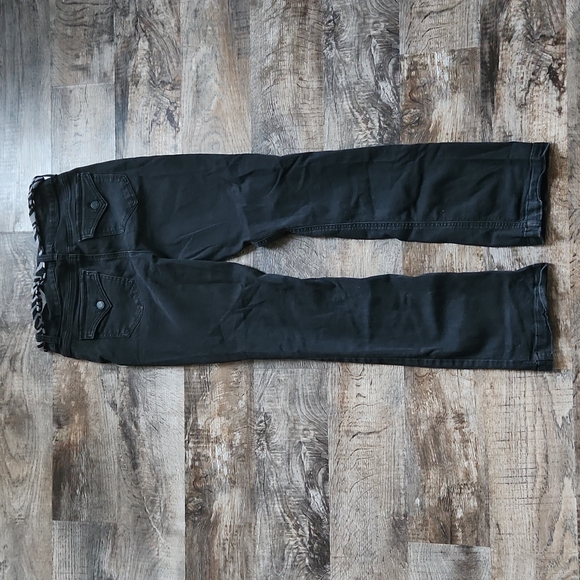 ❤️ 3/$20 Bundle Me!  Time and Tru bootcut size 8 black with zebra belt - Picture 4 of 9